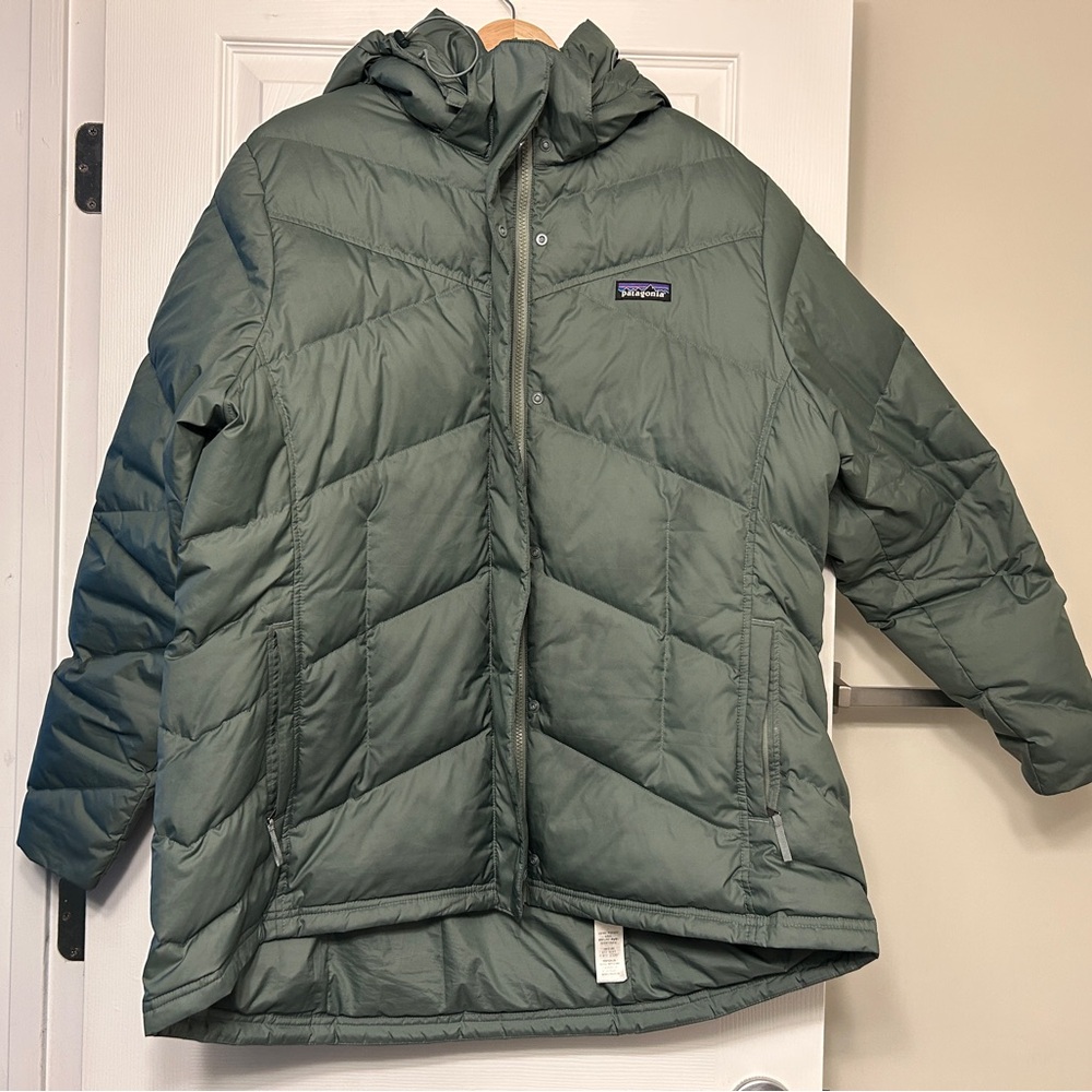 Patagonia women's XXL down with it jacket